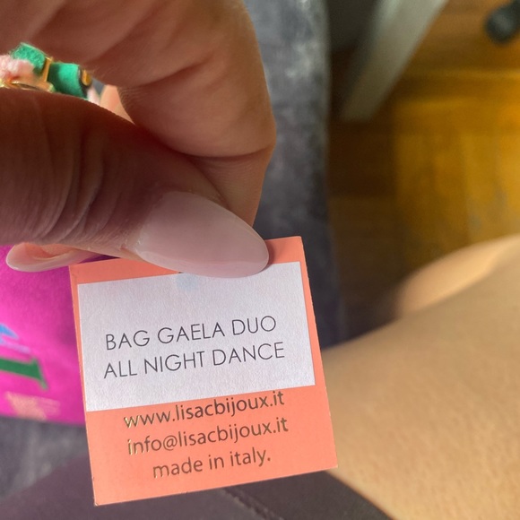 Italian  Vintage sling bag. - Picture 6 of 14